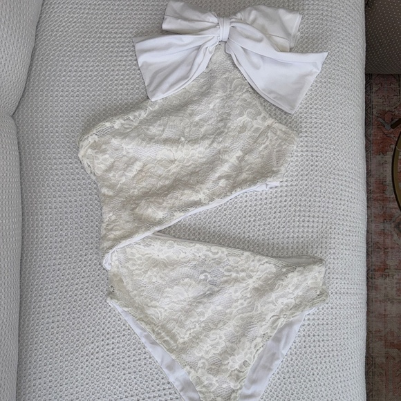 Beach Riot x REVOLVE Selena Lace Bridal One Piece Swimsuit - Picture 6 of 6